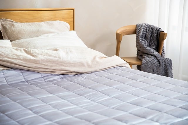 Sikkerhed og komfort i fokus: Vælg den rigtige madras til din etageseng