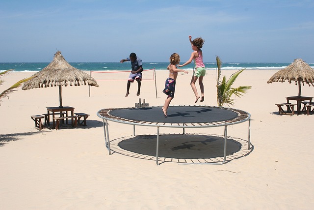 Få mere plads til hop og leg med en firkantet trampolin