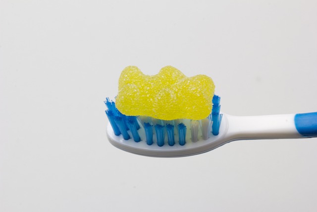 Tandbørstesæt til børn: Hvordan du vælger det rigtige og gør tandbørstning sjovt